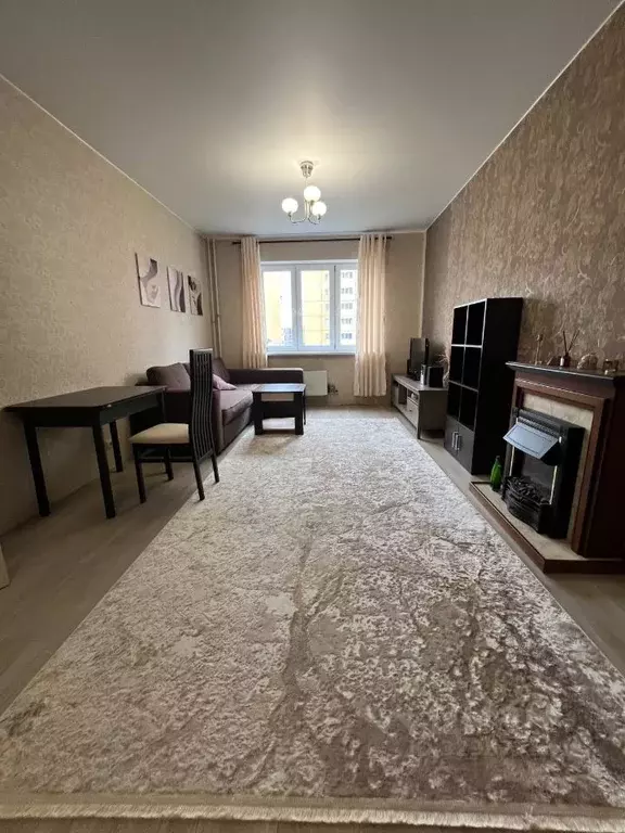 3-к кв. Санкт-Петербург Парашютная ул., 56к3 (85.0 м) - Фото 1