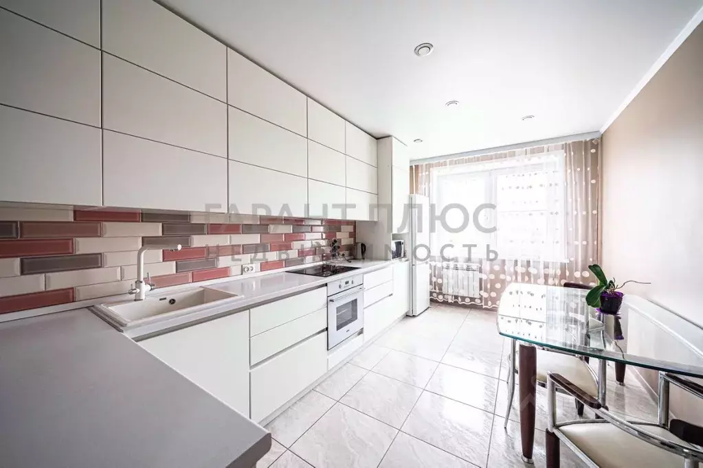 3-к кв. Липецкая область, Липецк ул. 50 лет НЛМК, 17А (82.0 м) - Фото 2