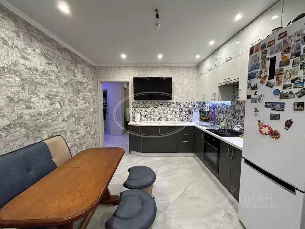 2-к кв. Калининградская область, Калининград ул. Генерала Толстикова, ... - Фото 2