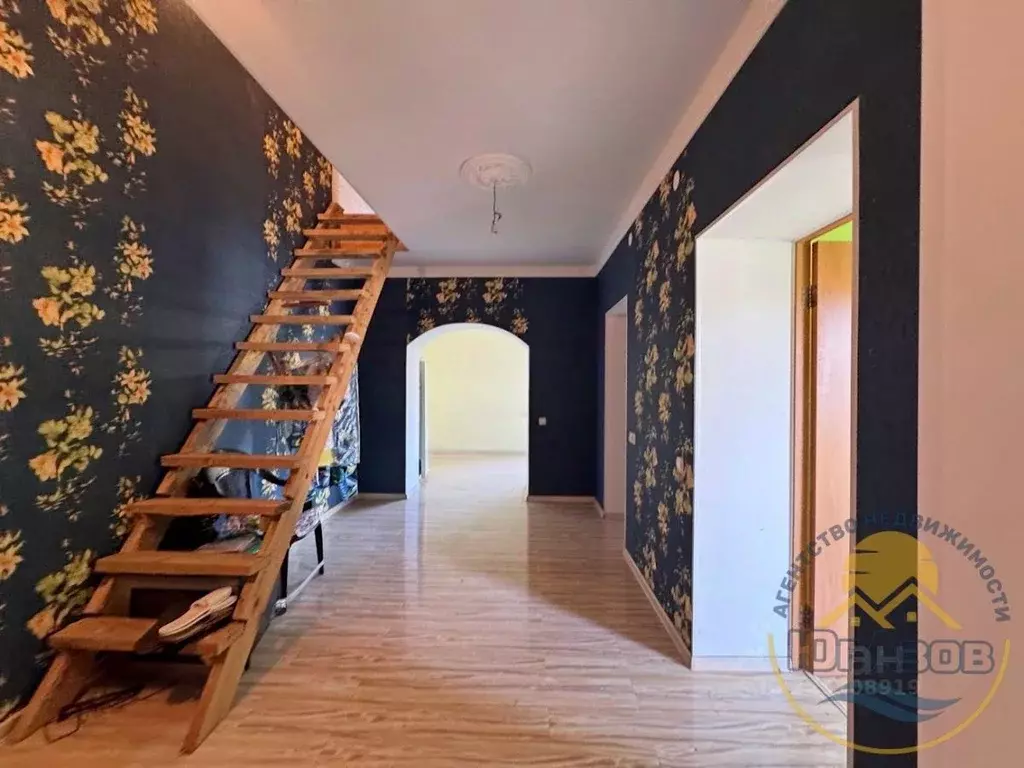 Коттедж в Краснодарский край, Темрюкский район, Сенное с/пос, пос. ... - Фото 1