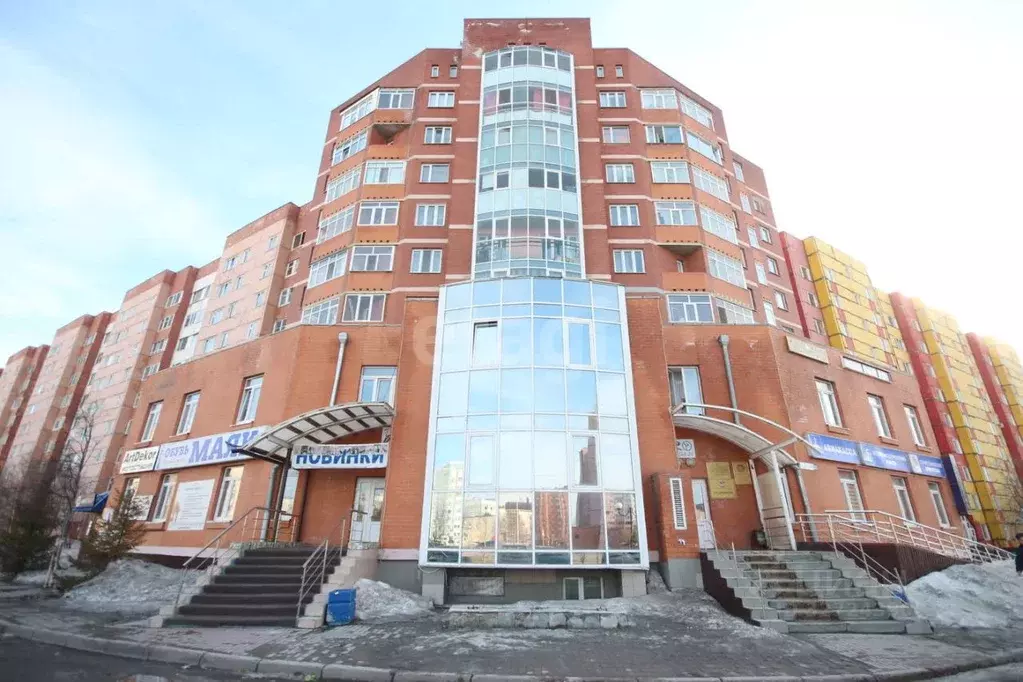 Офис в Ямало-Ненецкий АО, Новый Уренгой Дружба мкр, 2/2 (52 м) - Фото 1