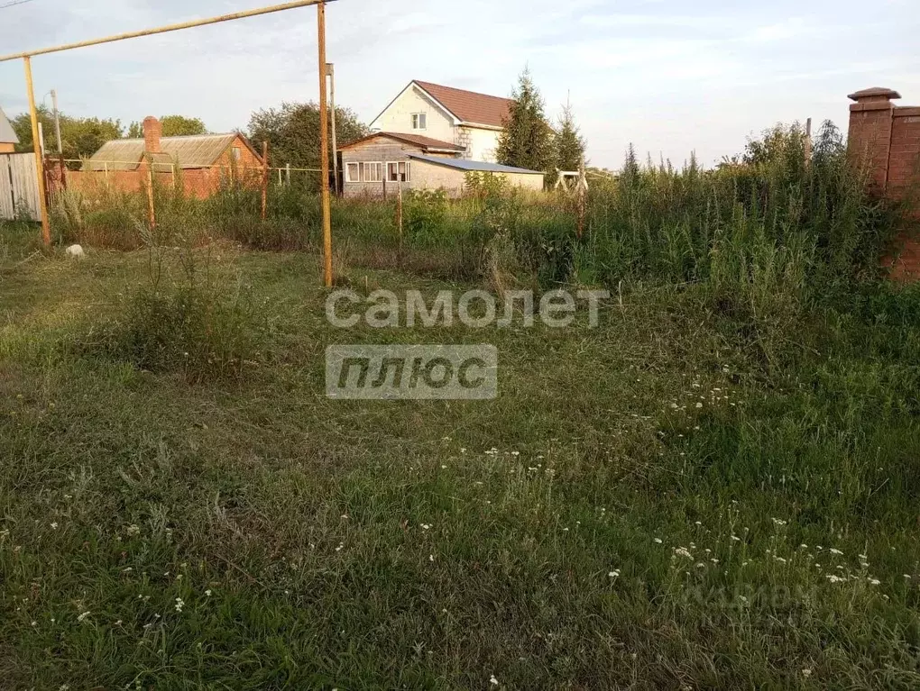 Участок в Самарская область, Ставропольский район, с. Верхнее ... - Фото 0