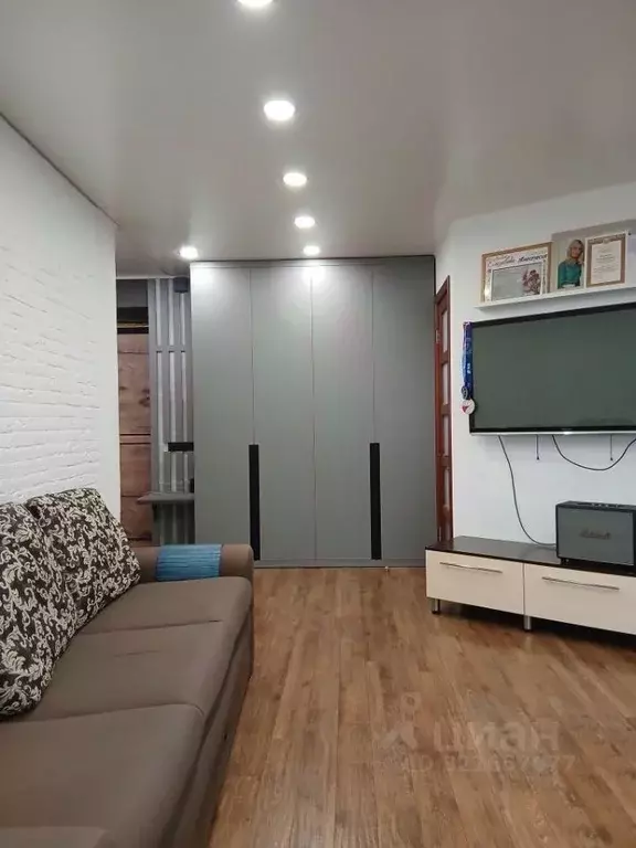 3-к кв. Хакасия, Абакан ул. Некрасова, 12 (72.1 м) - Фото 1