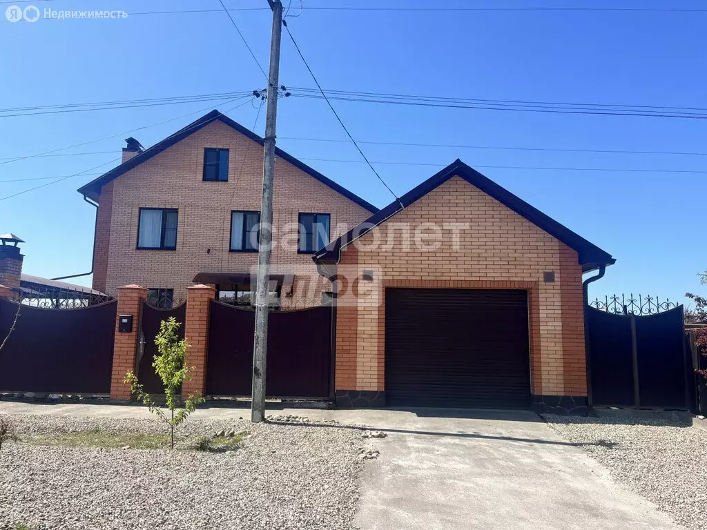 Дом в Апшеронск, улица 9 Января, 136 (234.3 м) - Фото 1