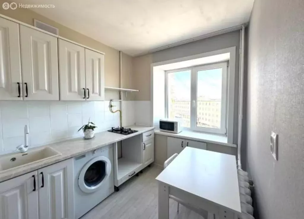 1-комнатная квартира: Якутск, улица Горького, 92 (30 м) - Фото 1