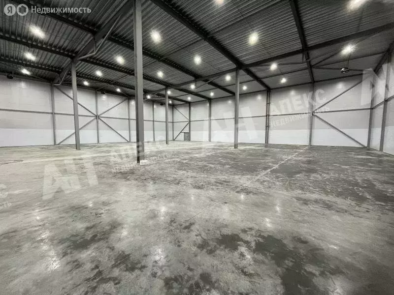 Склад (1500 м) - Фото 0