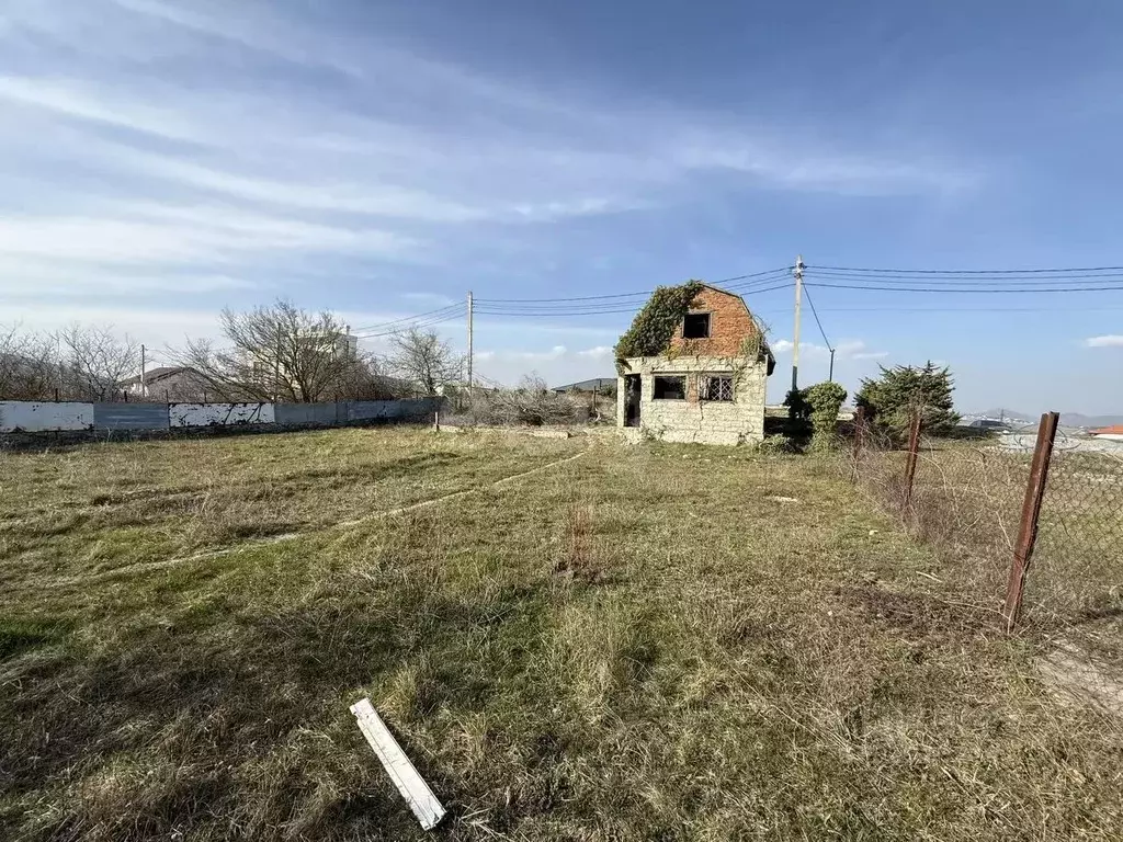 Участок в Краснодарский край, Новороссийск городской округ, с. ... - Фото 1