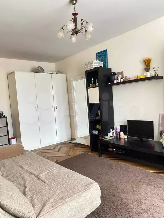 Комната 18 м в 2-к., 7/9 эт. - Фото 1