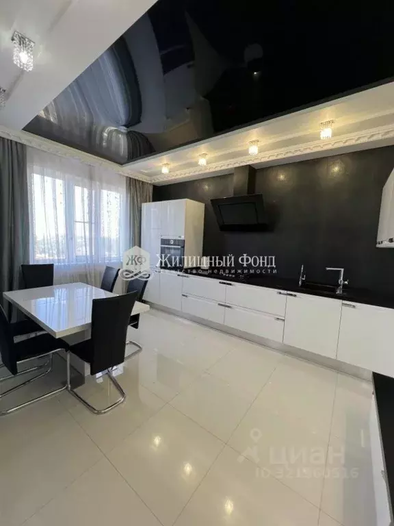 3-к кв. Курская область, Курск просп. Победы, 2 (106.3 м) - Фото 1