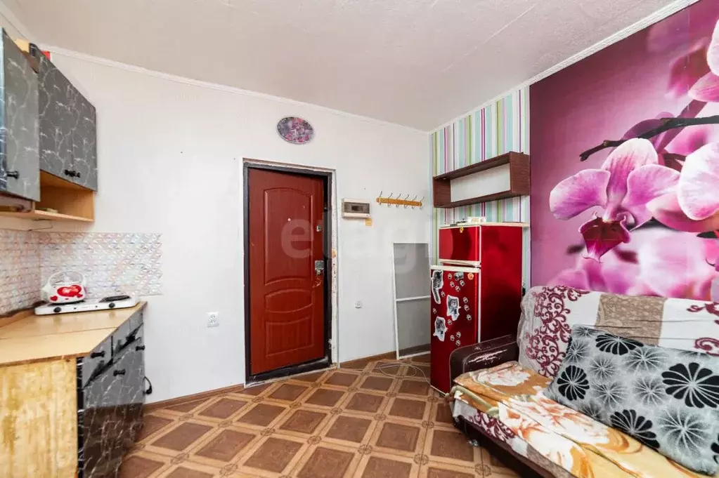 Комната Курганская область, Курган ул. Пархоменко, 61 (13.4 м) - Фото 1