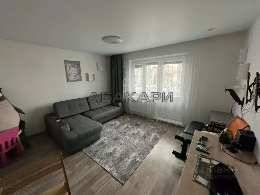 2-к кв. Красноярский край, Красноярск ул. Чернышевского, 120А (55.0 м) - Фото 2