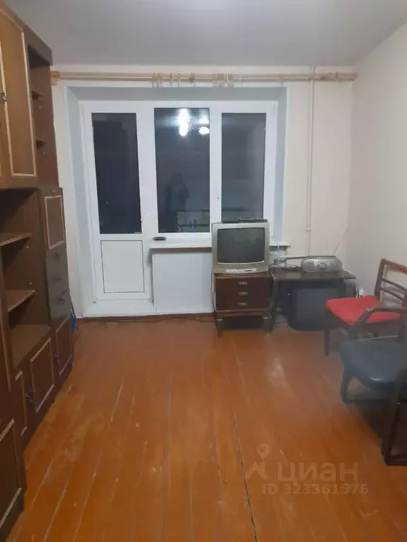 1-к кв. Ленинградская область, Лужский район, пос. Оредеж ул. Карла ... - Фото 1