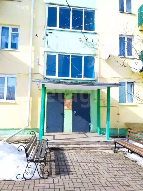 1-к кв. Белгородская область, Новооскольский муниципальный округ, с. ... - Фото 1