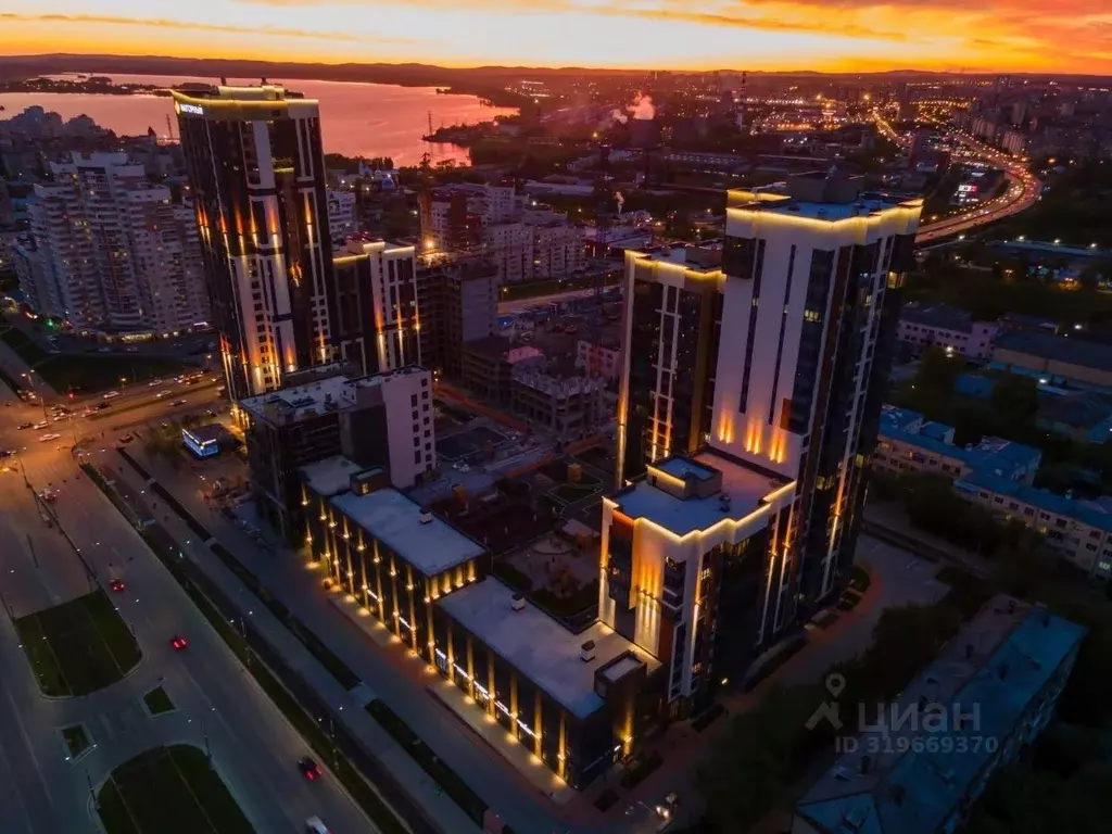 3-к кв. Свердловская область, Екатеринбург ВИЗ жилрайон, Нагорный ... - Фото 1