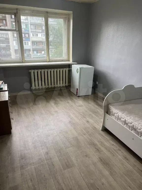 Комната 14 м в 2-к., 5/5 эт. - Фото 0
