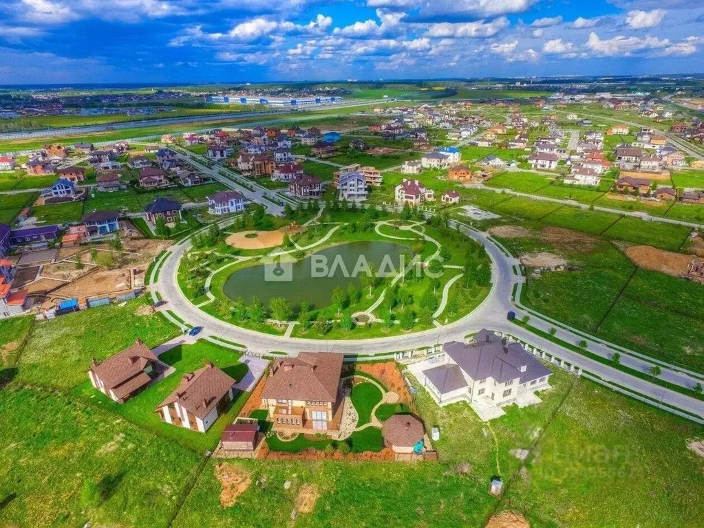 Участок в Московская область, Истра муниципальный округ, д. Славково ... - Фото 1