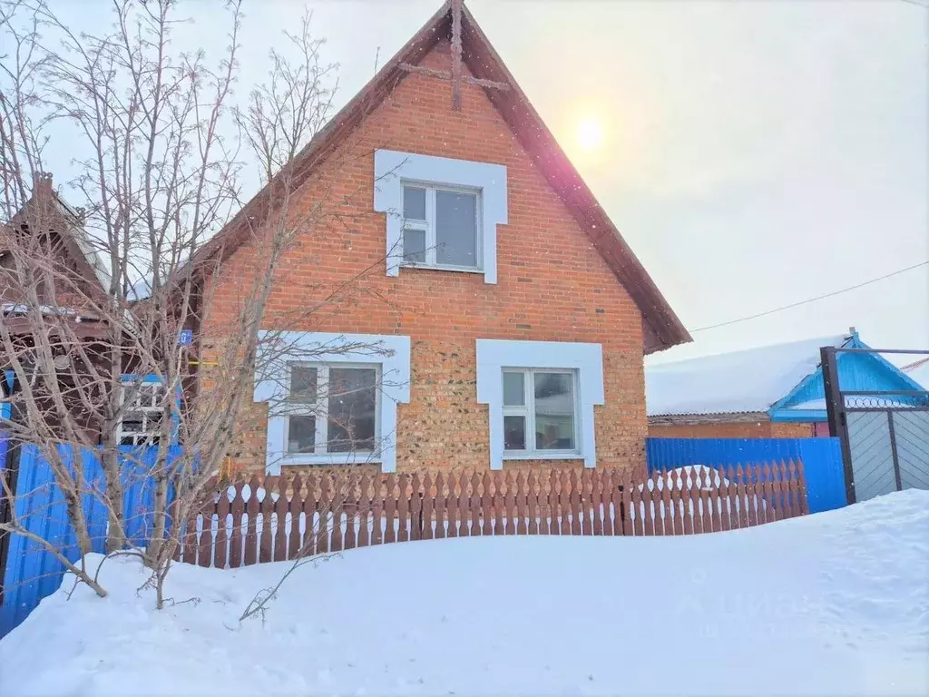 Дом в Омская область, Таврическое рп ул. Строительная, 20А (99 м) - Фото 1