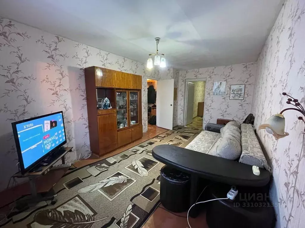 2-к кв. Пермский край, Губаха просп. Ленина, 53 (45.9 м) - Фото 1