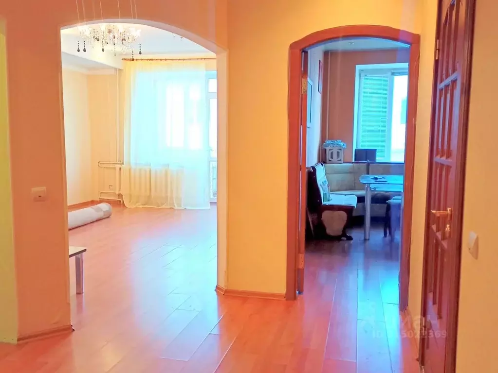 2-к кв. Курская область, Курск ул. Щепкина, 20 (81.0 м) - Фото 0