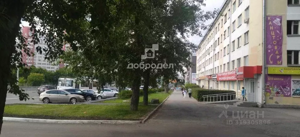 Помещение свободного назначения в Свердловская область, Екатеринбург ... - Фото 1