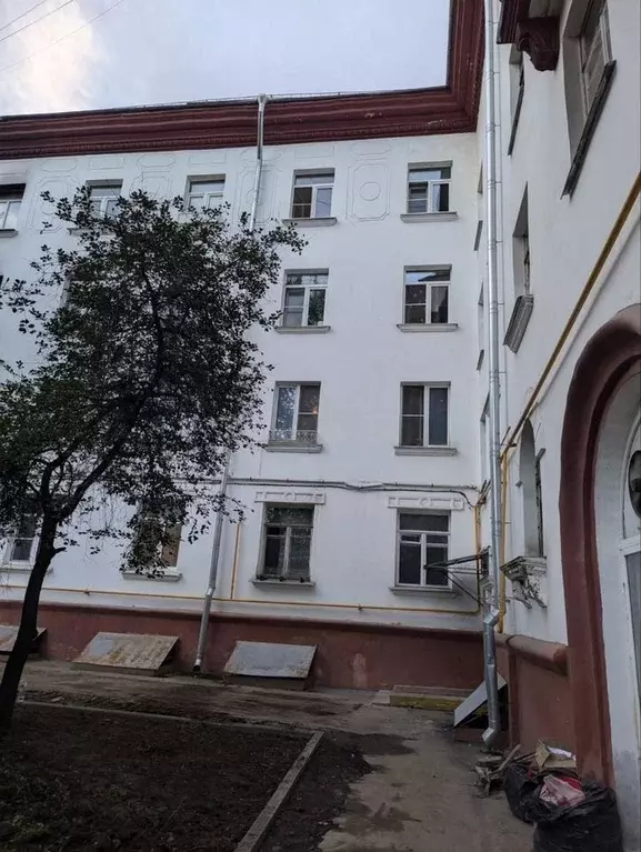 Комната Москва 1-я Владимирская ул., 26К1 - Фото 1