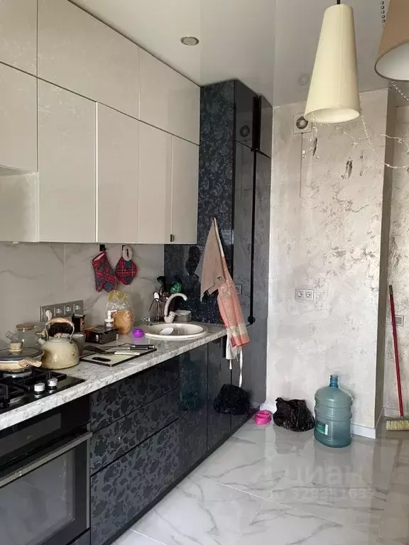 3-к кв. Саха (Якутия), Якутск ул. Кальвица, 30 (88.0 м) - Фото 2