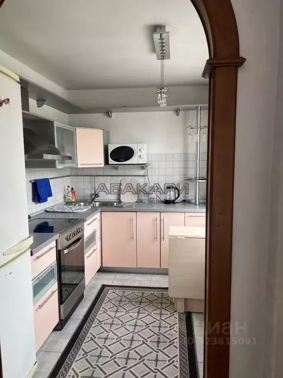 2-к кв. Красноярский край, Красноярск Озерная ул., 41 (50.0 м) - Фото 1