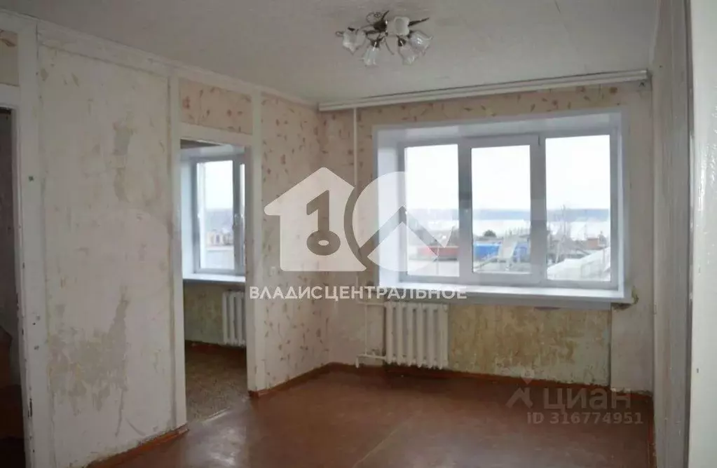 4-к кв. Новосибирская область, Бердск Вокзальная ул., 52 (59.8 м) - Фото 1