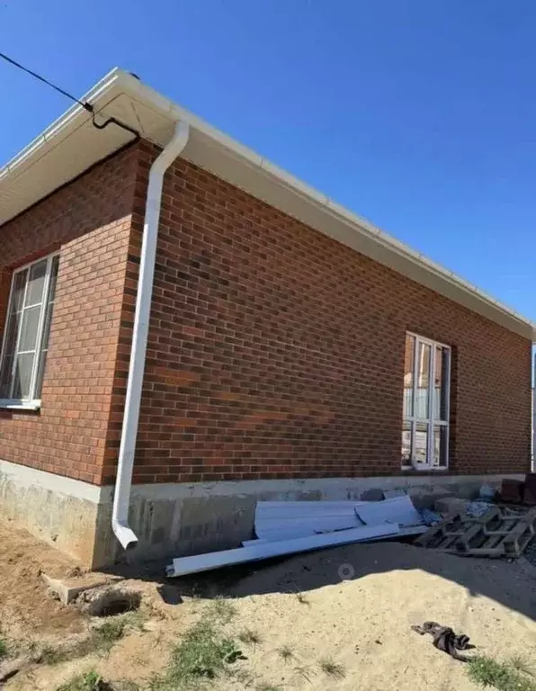 Дом в Астраханская область, Приволжский район, с. Растопуловка ул. ... - Фото 2