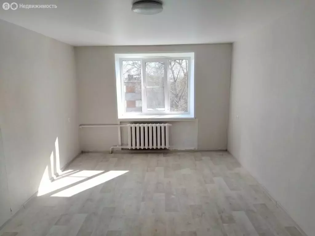 1к в 8-комнатной квартире (18.9 м) - Фото 0