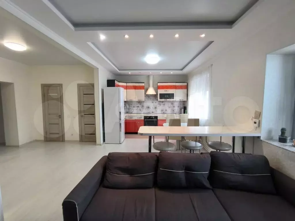 2-к. квартира, 88 м, 1/6 эт. - Фото 0