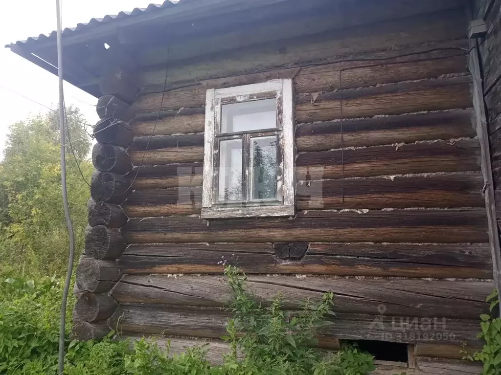 Дом в Вологодская область, д. Митенское (Березниковский сельсовет)  ... - Фото 0