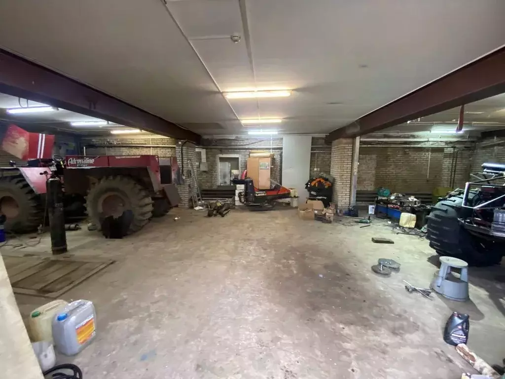 Помещение свободного назначения в Ленинградская область, Тихвин ... - Фото 2