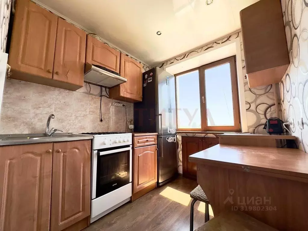 2-к кв. Белгородская область, Старый Оскол Молодогвардеец мкр, 6 (44.0 ... - Фото 1