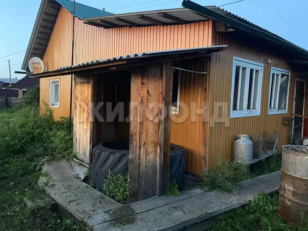 Дом в Иркутская область, Иркутский муниципальный округ, д. Столбова ... - Фото 1