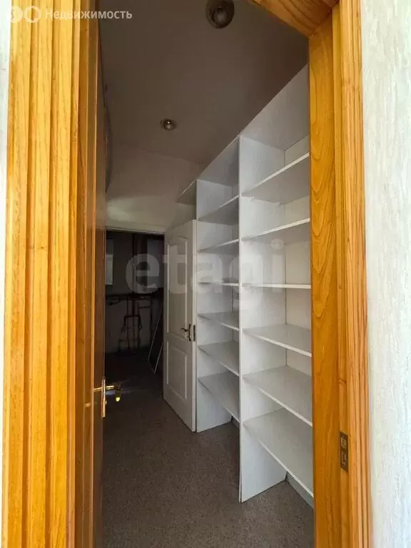 4-комнатная квартира: Владикавказ, проспект Коста, 240 (300 м) - Фото 2