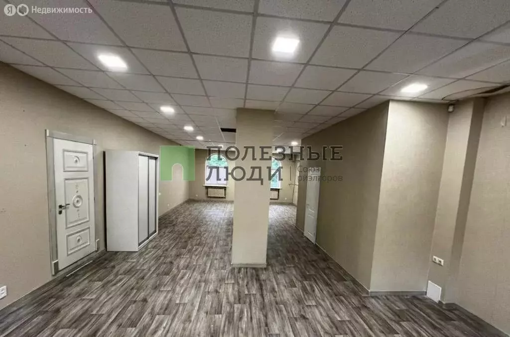 4-комнатная квартира: Красноярск, улица Ленина, 129 (93 м) - Фото 2