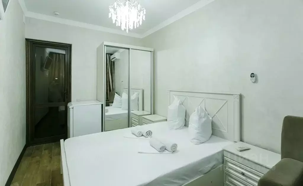 Комната Краснодарский край, Сочи ул. Искры, 14Б - Фото 0