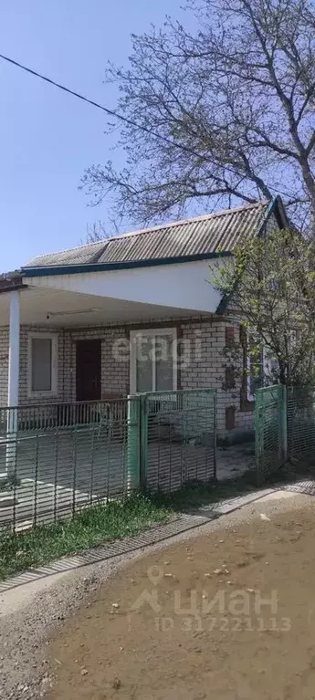 Дом в Ставропольский край, Кочубеевский муниципальный округ, Сельские ... - Фото 0