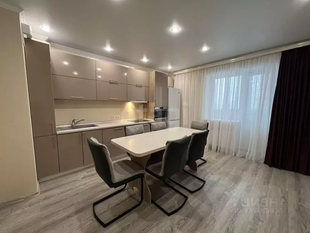 2-к кв. Тюменская область, Тюмень ул. Беляева, 29к1 (63.0 м) - Фото 1