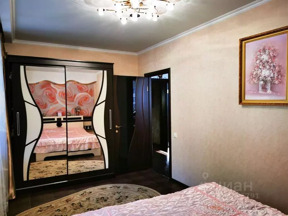 2-к кв. Краснодарский край, Сочи ул. Полтавская, 14 (61.0 м) - Фото 2