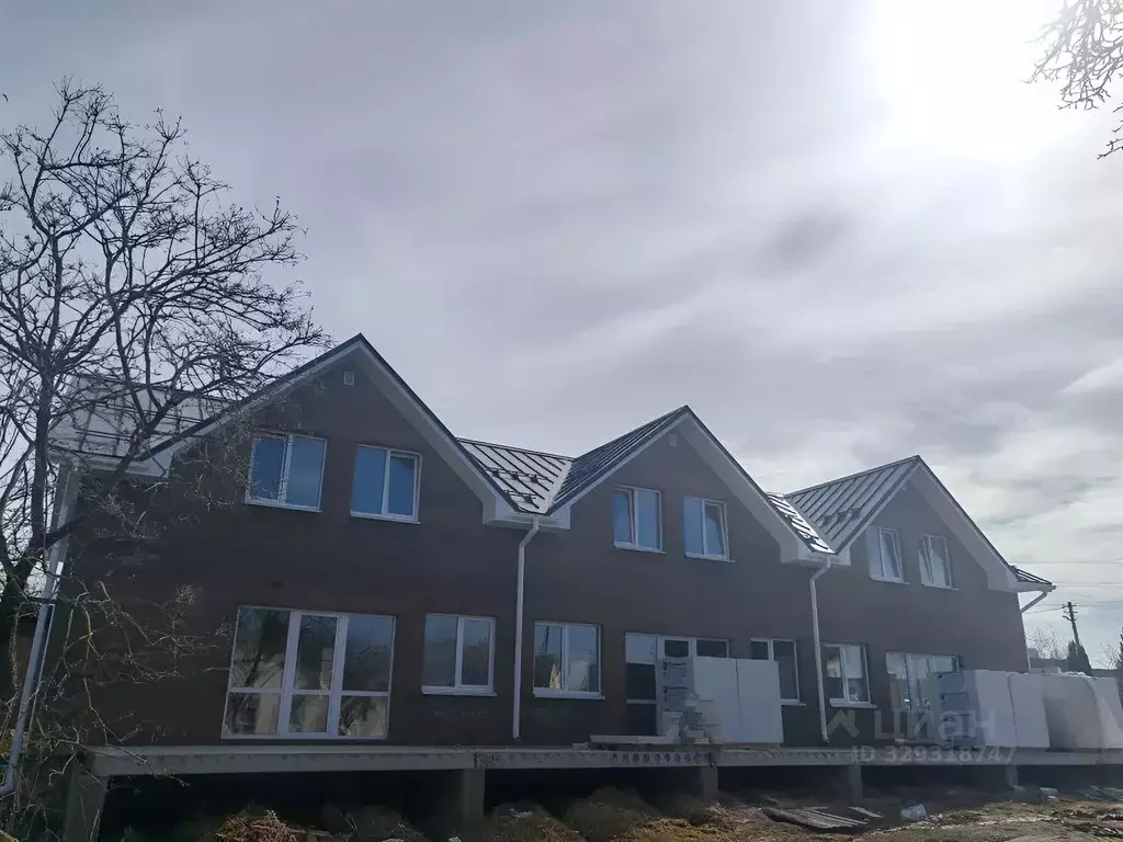 Таунхаус в Смоленская область, Смоленск ул. 2-я Ясенная, 34 (125 м) - Фото 1