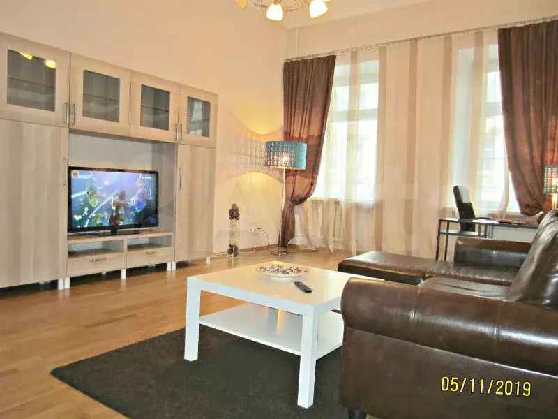 2-к. квартира, 60 м, 2/5 эт. - Фото 0