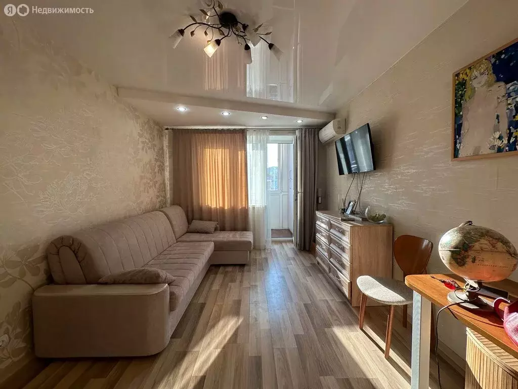2-комнатная квартира: Нижний Новгород, улица Добролюбова, 5 (45 м) - Фото 0