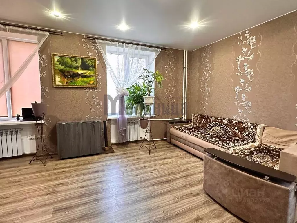 3-к кв. Волгоградская область, Волгоград ул. Германа Титова, 8 (66.1 ... - Фото 0