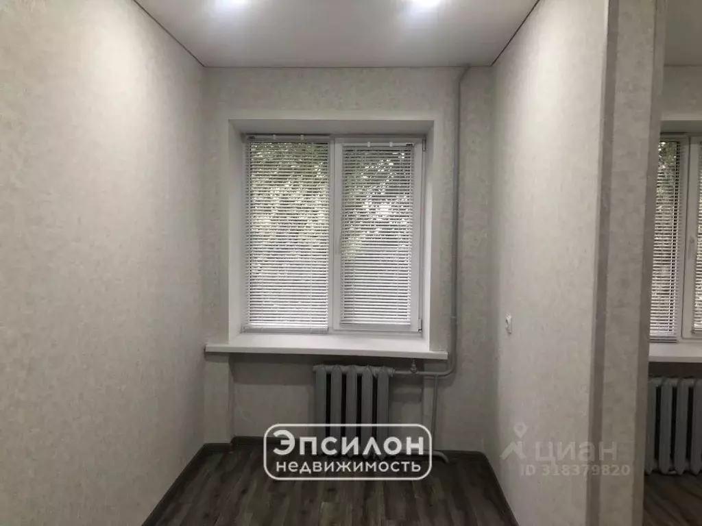 2-к кв. Курская область, Курск ул. Ухтомского, 1 (22.4 м) - Фото 0