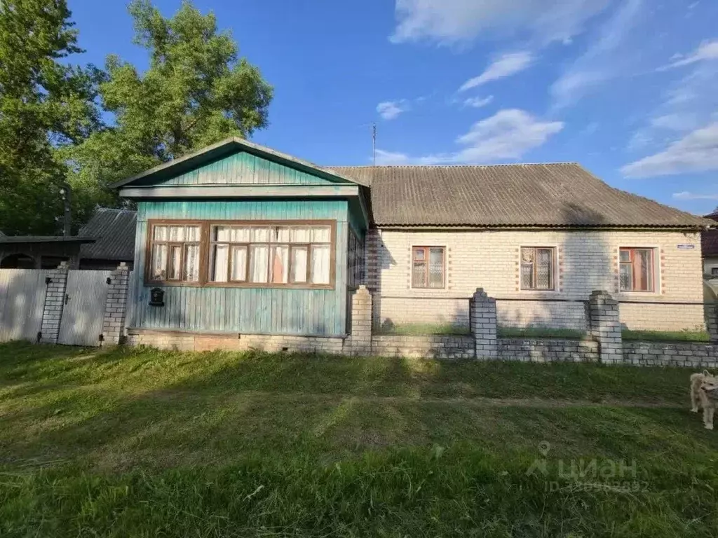 Дом в Брянская область, Карачевское городское поселение, д. Мальтина ... - Фото 1