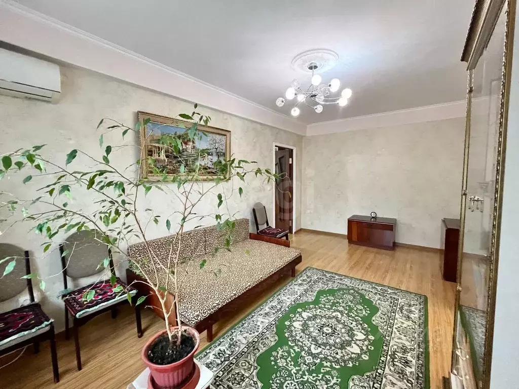 3-к кв. Дагестан, Махачкала ул. Юсупа Акаева, 3 (50.0 м) - Фото 0