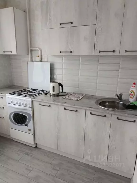 1-к кв. Оренбургская область, Оренбург ул. Чкалова, 46 (36.0 м) - Фото 1