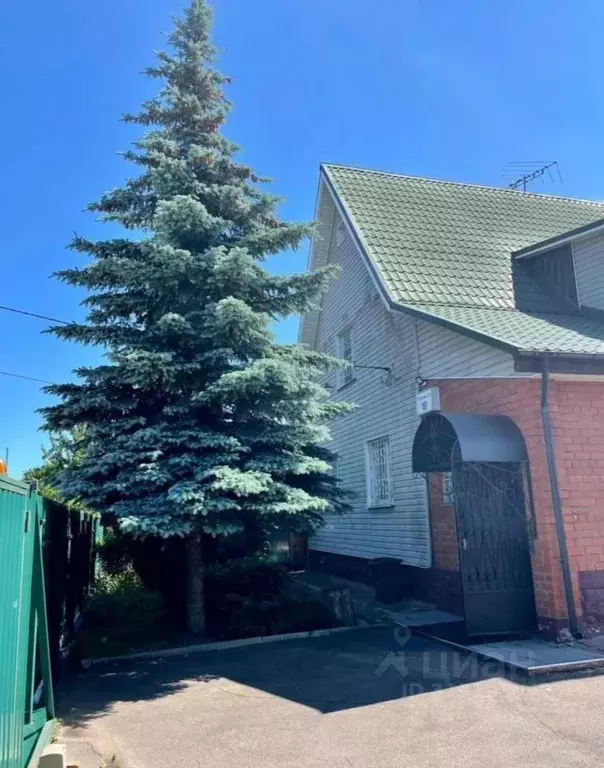 Дом в Московская область, Наро-Фоминск ул. Дзержинского (219 м) - Фото 1